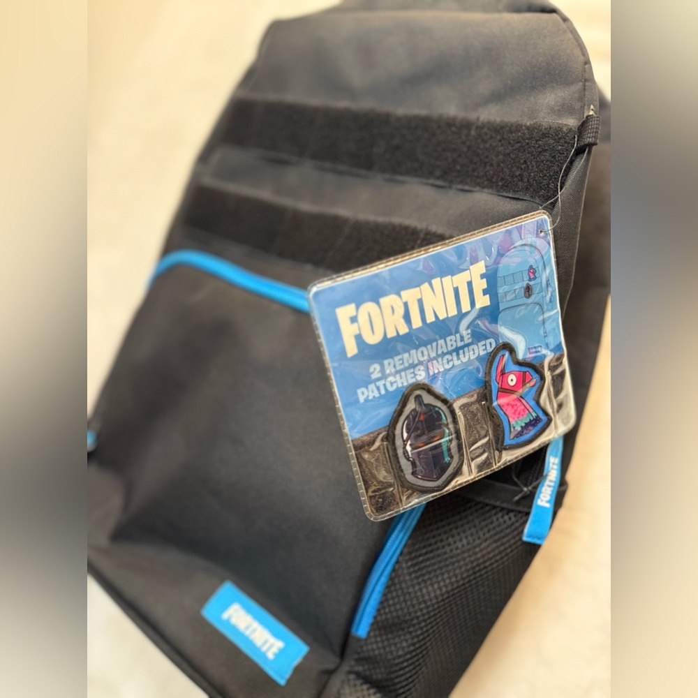 Fortnite Black Backpack With Blue Accents - Picture 6 of 10